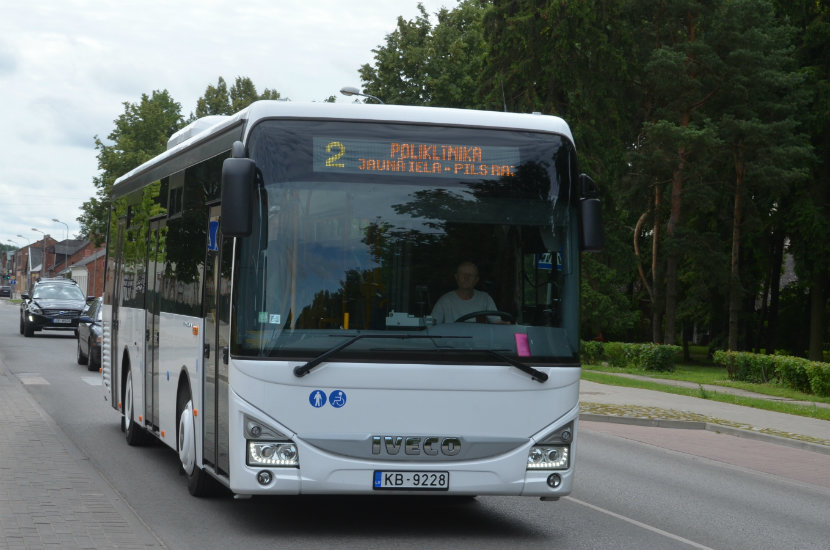 Click image for larger version

Name:	iveco bus.jpg
Views:	132
Size:	96,1 kB
ID:	1601512