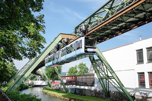 Click image for larger version  Name:	Schwebebahn_G15.jpg Views:	1 Size:	149,0 kB ID:	1649679