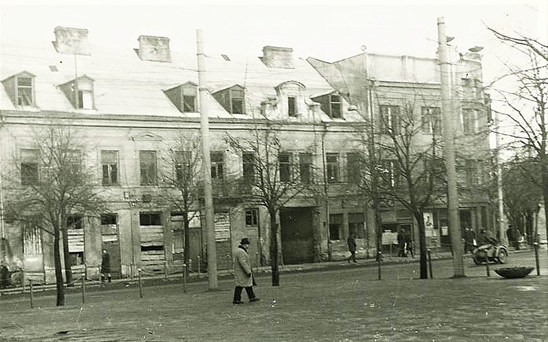 Click image for larger version

Name:	Kaunas.Sv.Gertrūdos g.2a.1980.jpeg
Views:	1153
Size:	125,2 kB
ID:	1689665