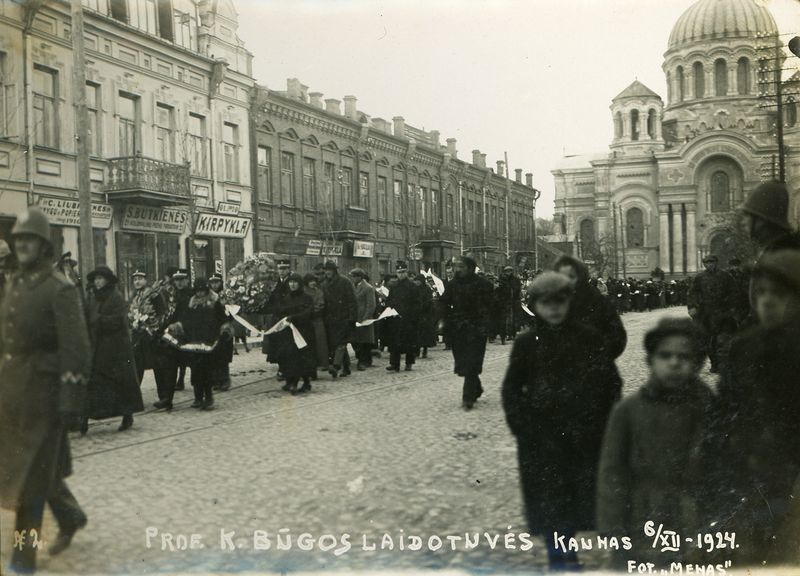 Click image for larger version

Name:	Kaunas.K.Būgos laidotuv.1924.jpeg
Views:	404
Size:	80,5 kB
ID:	1700632