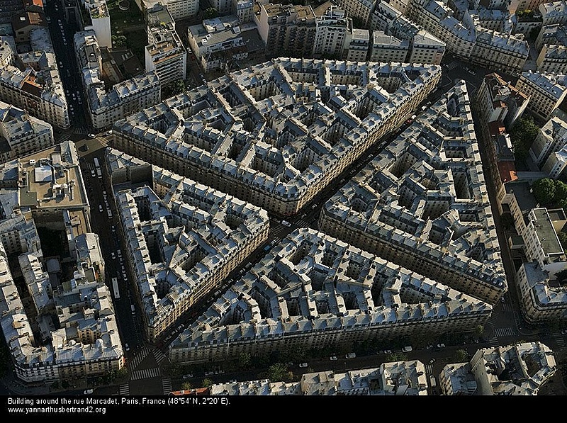 Click image for larger version

Name:	paris.jpg
Views:	121
Size:	435,3 kB
ID:	1704615