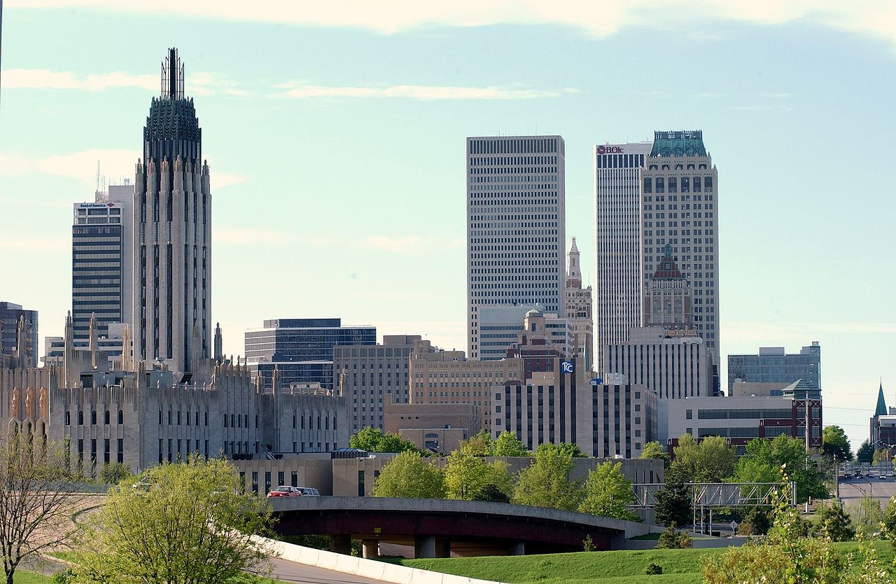 Click image for larger version  Name:	1280px-Tulsa_Skyline_-_panoramio_-_Photog.jpg Views:	0 Size:	463,5 kB ID:	1834430