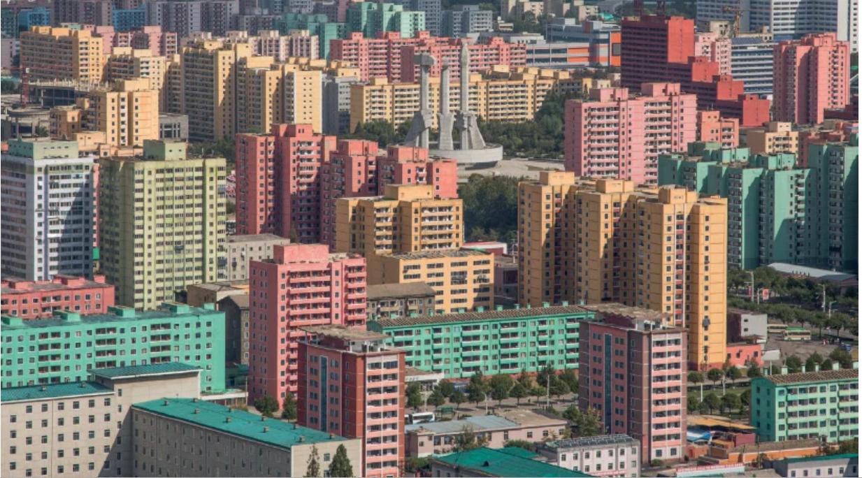 Click image for larger version

Name:	Screenshot_2021-02-24 'model city pyongyang' documents the architecture of north korea.jpg
Views:	856
Size:	468,6 kB
ID:	1864174