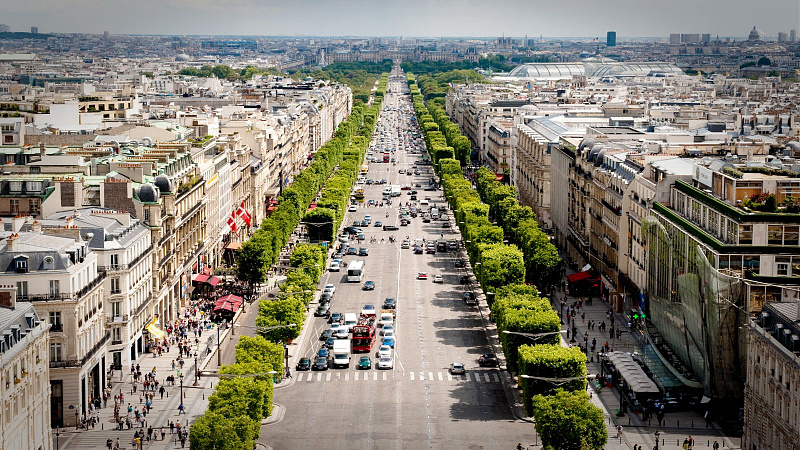 Click image for larger version

Name:	1610344725903-avenue-des-champs-elysees-july-24-2009-n-1-2.jpg
Views:	1178
Size:	404,8 kB
ID:	1971253