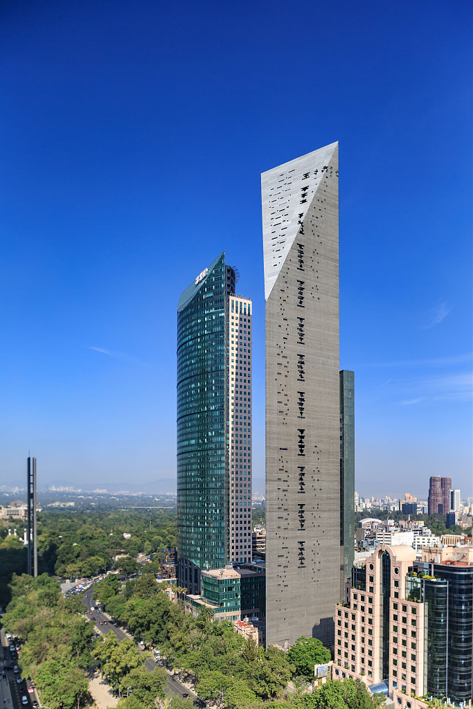 Click image for larger version  Name:	Torre_Reforma-_Oficinas-_Vista_este.jpg Views:	1 Size:	731,8 kB ID:	2000541