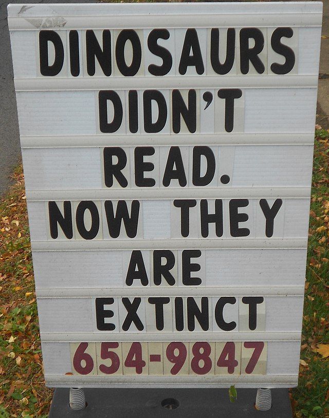 Click image for larger version

Name:	Illiterate_Dinos.jpg
Views:	174
Size:	109,6 kB
ID:	2040276