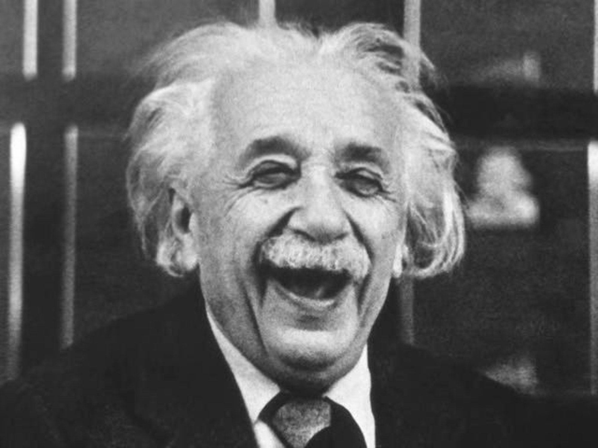 Click image for larger version

Name:	Einstein-laughing.jpg
Views:	525
Size:	191,3 kB
ID:	2106503