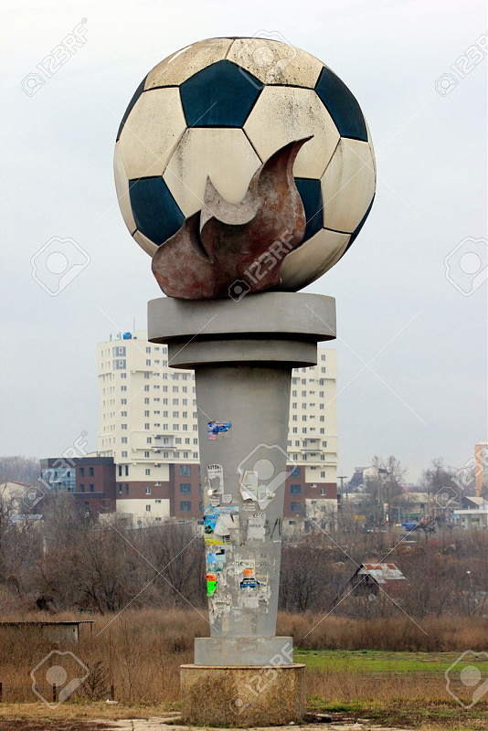 Click image for larger version

Name:	93038554-chisinau-moldova-december-17-2017-monument-to-soccer-ball-near-the-abandoned-building-of-chisinau.jpg
Views:	530
Size:	160,9 kB
ID:	2106989