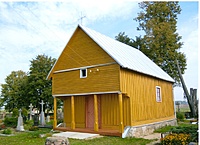 Ančiškių kaimo kapinių koplyčia, Biržų rajone, 1736 m. 
(2005 m. atnaujinta)