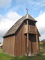 Beržoro Kryžiaus kelio koplyčia Plungės rajone, 1760 m. 
(1991 m. atstatyta)